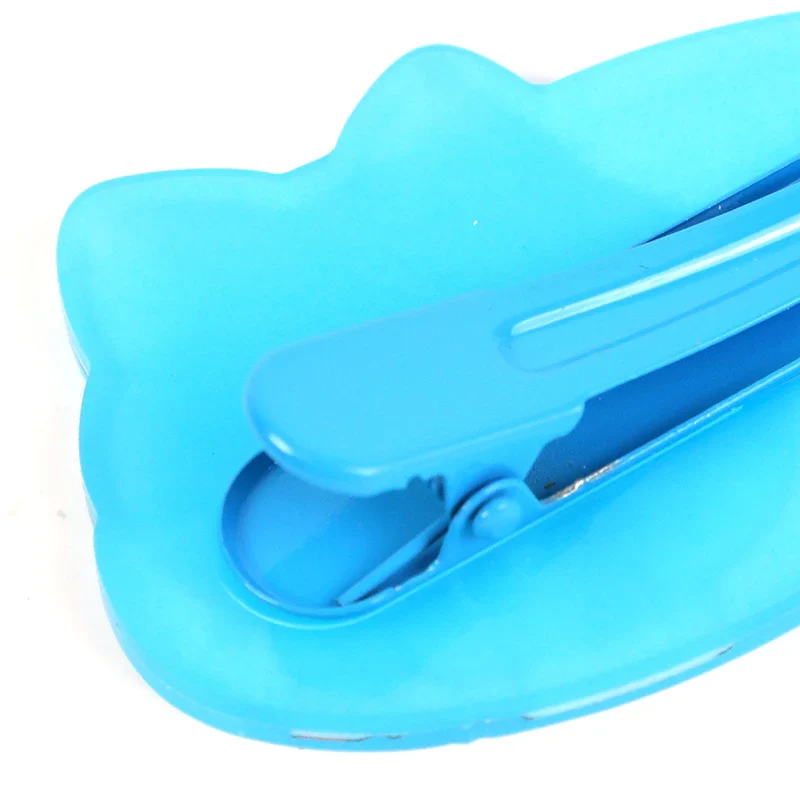 Custom Glow In The Dark Acrylic Hair Clip - Image 7